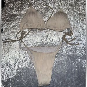 Fashion Nova cream trendy bikini XL